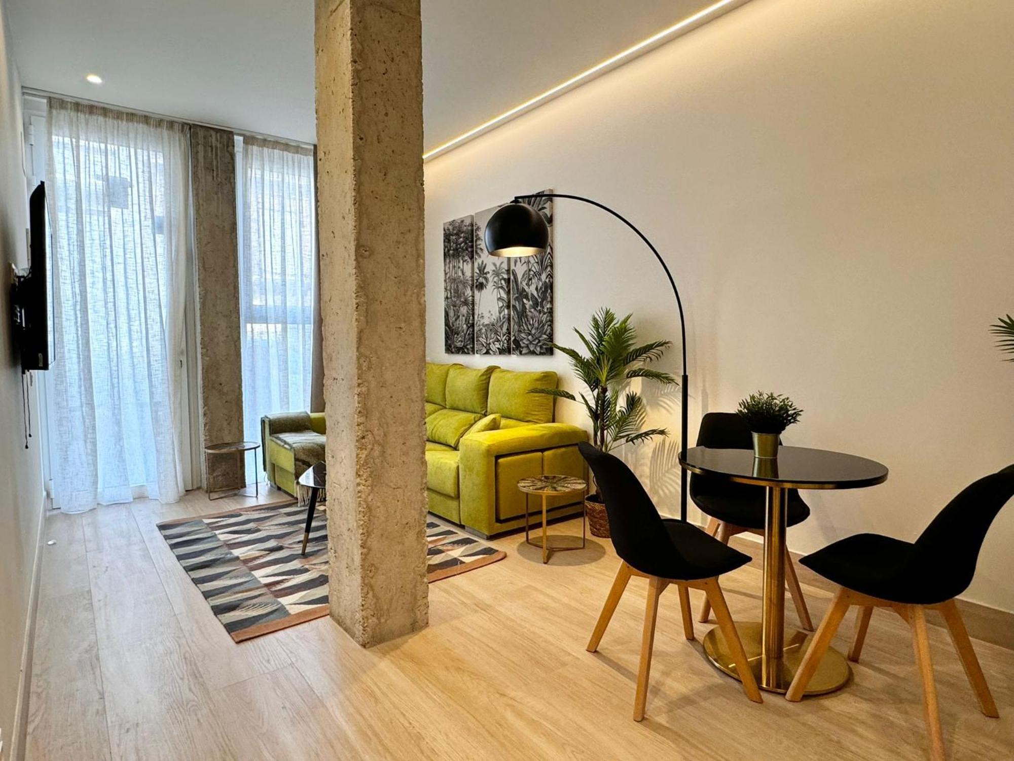 Apartamentos Orilla Del Bernabeu, Madrid